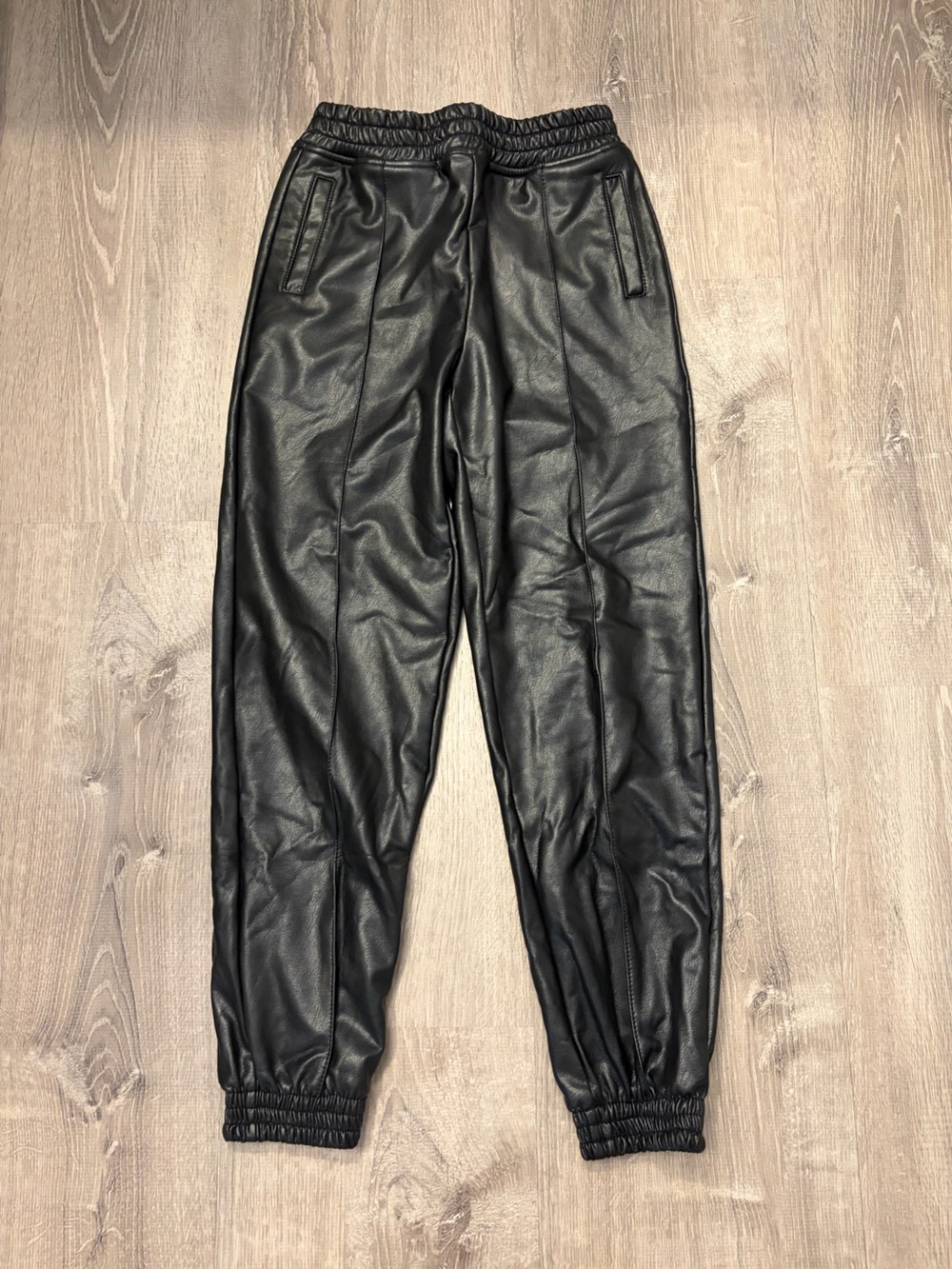 Girl's Tractr Black Faux Leather Jogger Pants- Size 8- Pre-owned